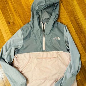 The North Face Girls Windbreaker Packable Jacket